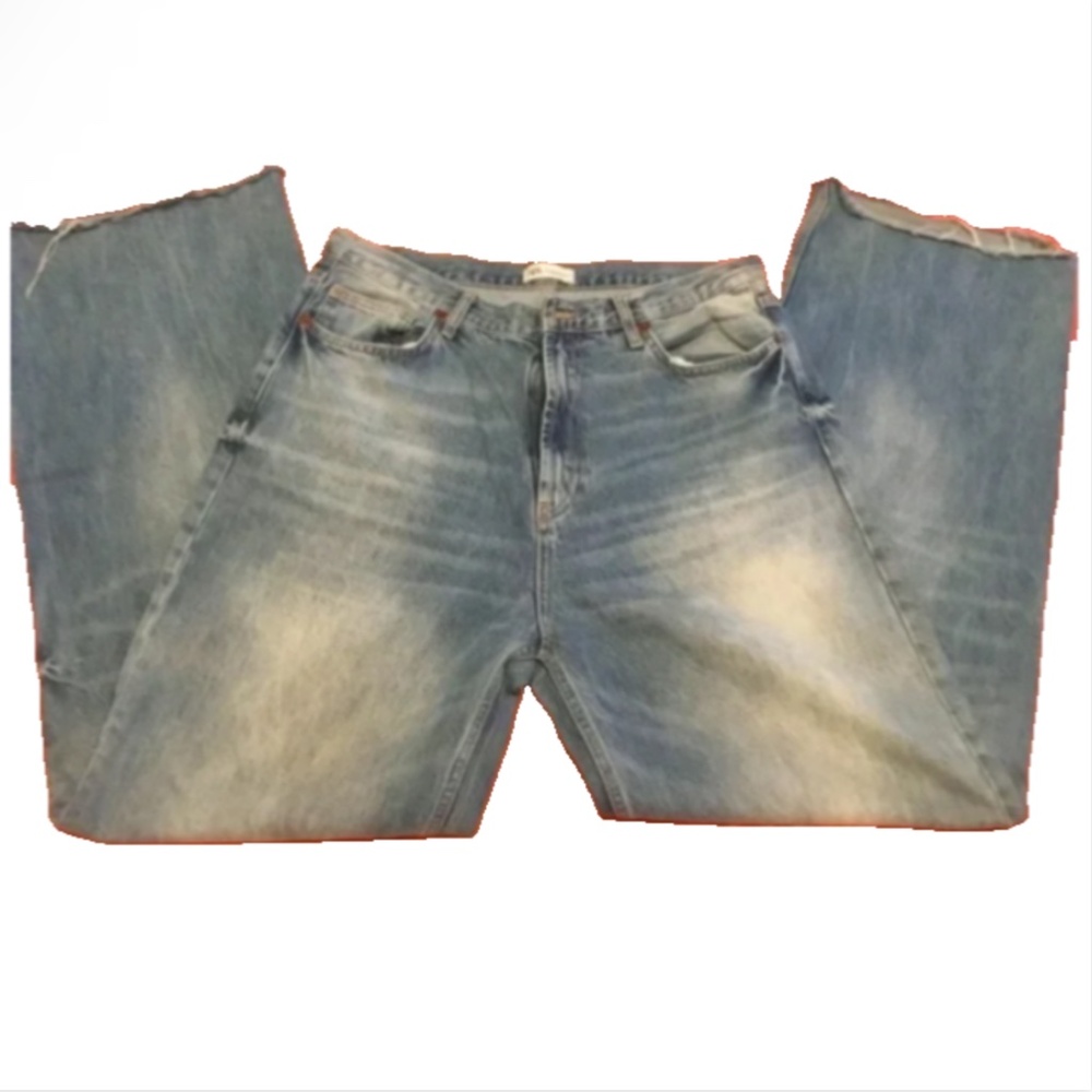 Zara Women Relaxed Fit Denim Jean’s Size 12
